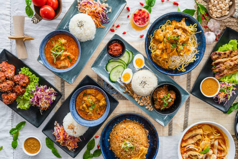 malaysia - nasi lemak - laksa